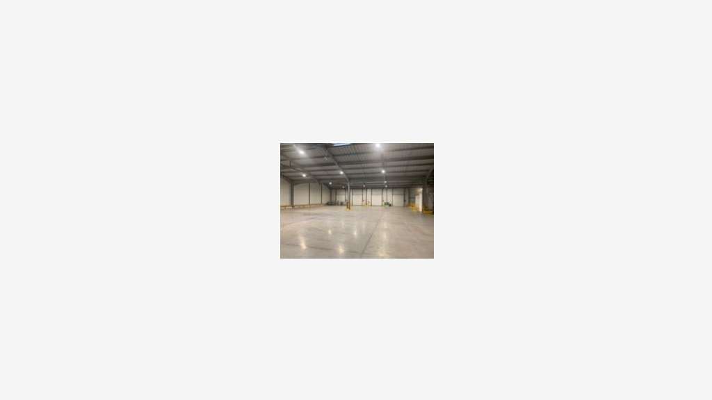 À louer entrepôt 1244m² dans la ZAC Les Balarucs 
