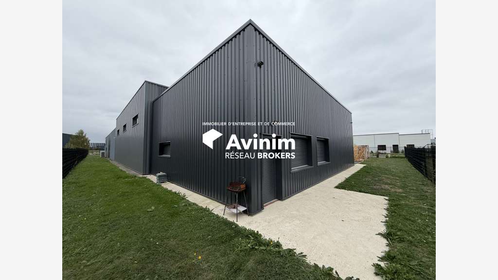 Entrepôt 150m² à louer dans le Parc Alata à Creil