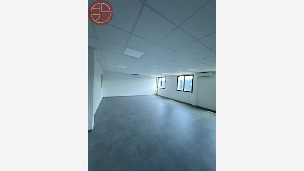 Location entrepôt neuf 426m² RE2020 à Cugnaux