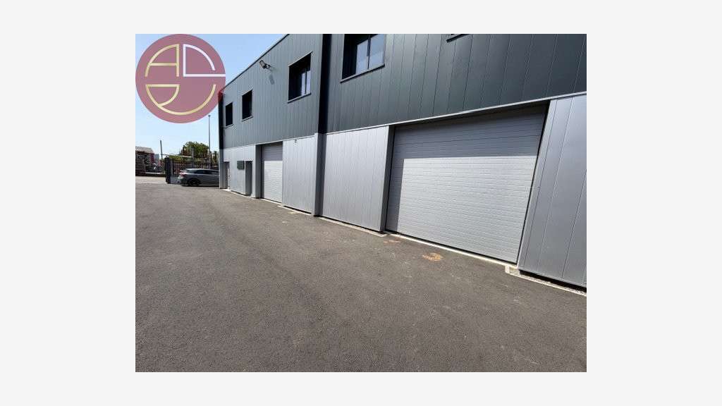 Location entrepôt neuf 426m² RE2020 à Cugnaux