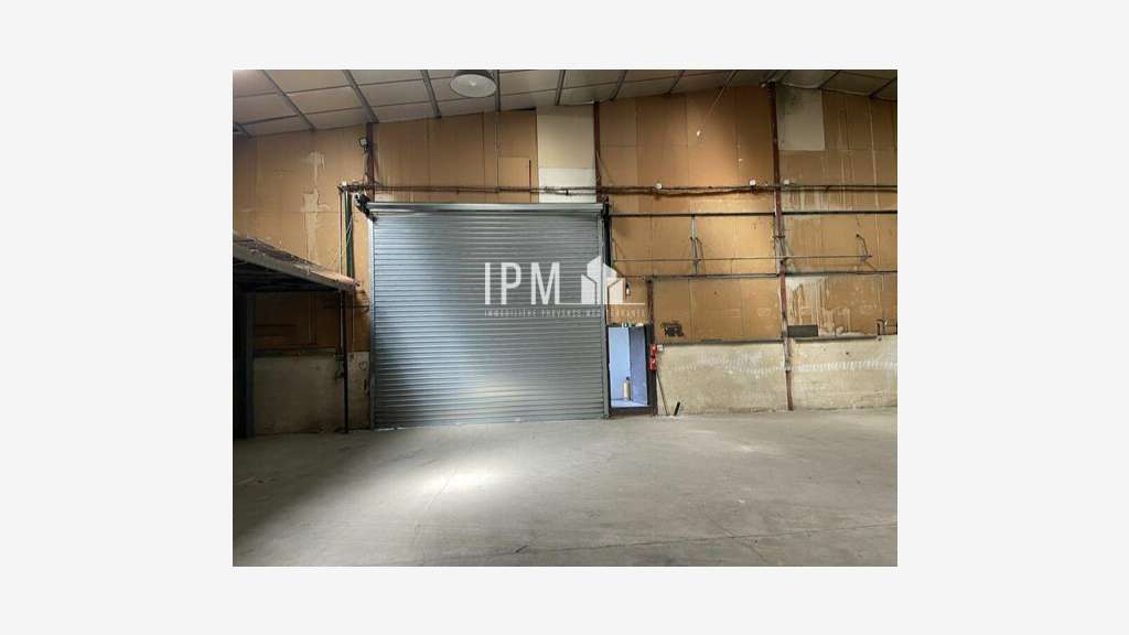 A louer entrepôt de 400m² prox zc à Cabriès