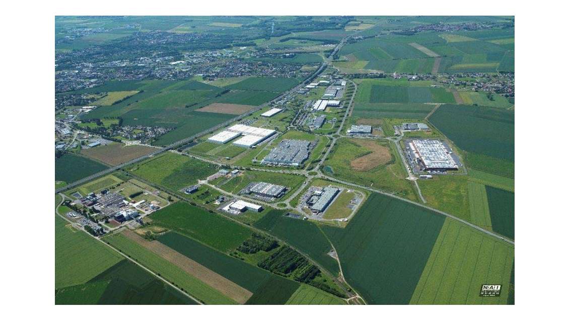 A louer entrepôt de 44 000m² à Tilloy lez Cambrai