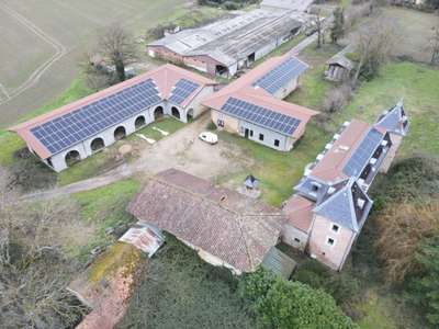 A louer entrepôt de stockage à la Vernouze