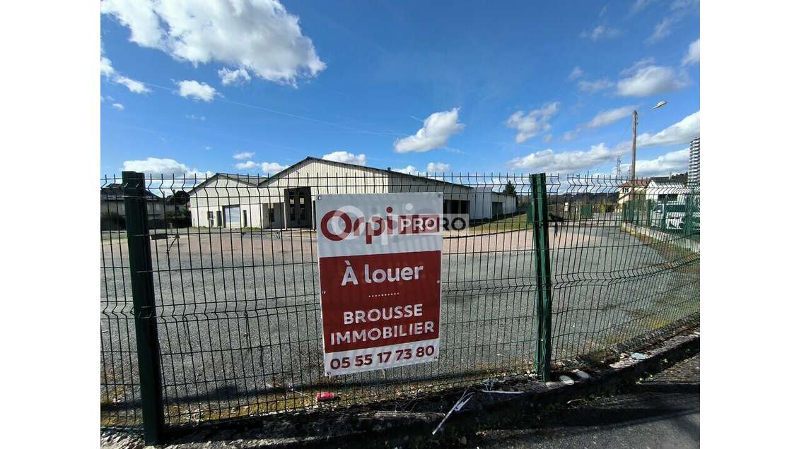 Entrepôt de 3000m² à louer à Malemort-sur-Corrèze