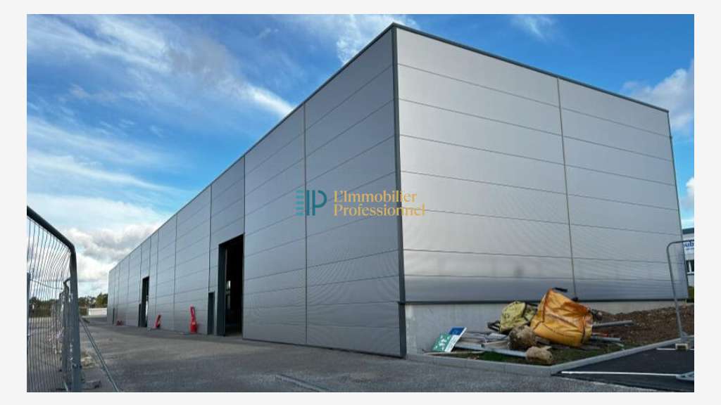 A louer entrepôt 960m² divisible Lanester Kerpont