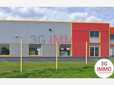 A louer entrepôt 190m² à Échiré