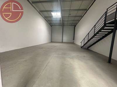 Location Locaux d'activités - Entrepôts à Fenouillet