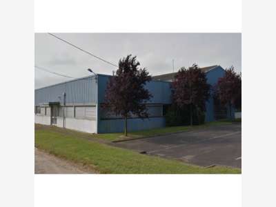 À louer entrepôt 4000m² à Ville-aux-Clercs