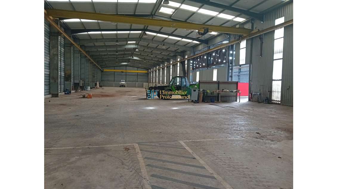 A louer entrepôt 5604m² ZI La Forêt-Fouesnant
