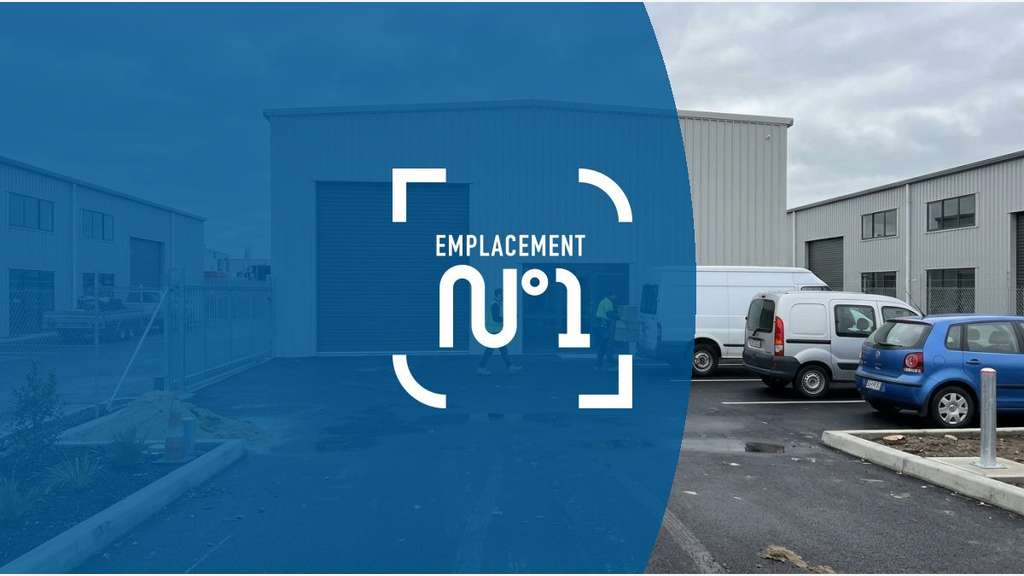 Entrepôt 400m² à louer à 15 min de Pont-du-Château