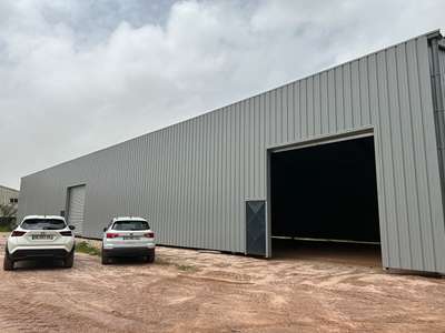 A louer local industriel de 300m² en za à Macouria