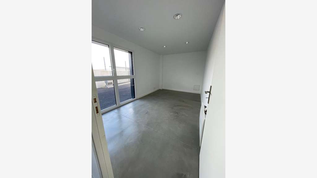 A louer local d'activité 460m² à St-Quay Portrieux