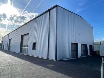 A louer local d'activité 460m² à St-Quay Portrieux