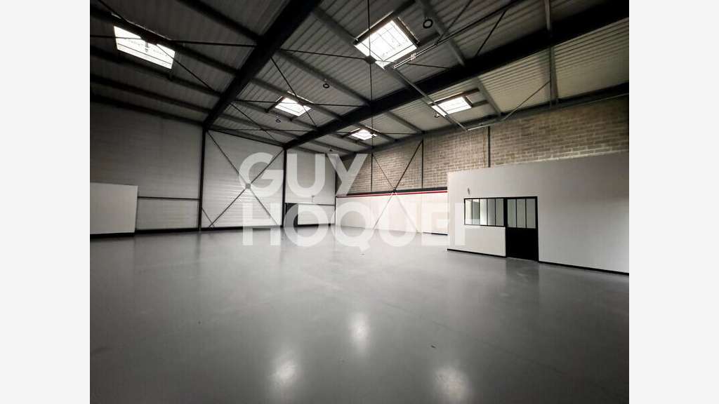 A louer entrepôt 396m² à Cambronne-lès-Ribécourt