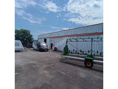 Location Locaux d'activités - Entrepôts à Theix-Noyalo