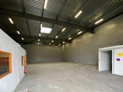 A louer entrepôt 500m² excellent état Voujeaucourt
