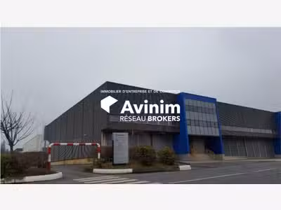 A louer entrepôt logistique de 225m² à 4 249m²