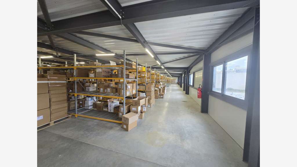 A louer entrepôt logistique 1148m² à La garde