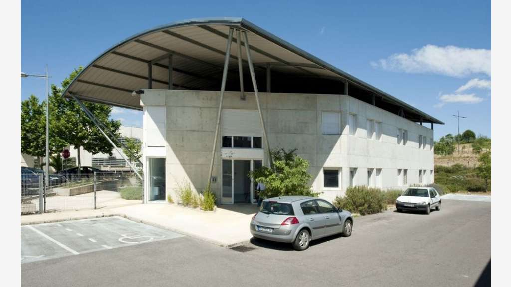 Entrepôt logistique 2400m² à louer à Montpellier