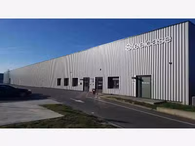 À louer entrepôt logistique 7275m² proche Reims 
