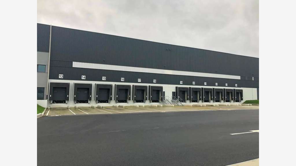À louer entrepôt logistique 24323m² divisibles