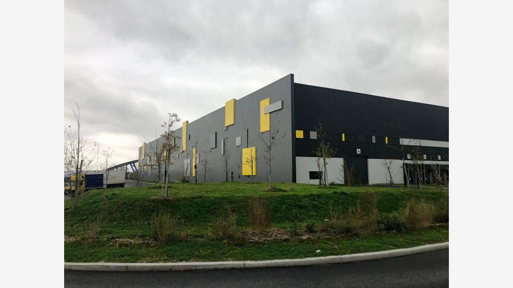À louer entrepôt logistique 24323m² divisibles
