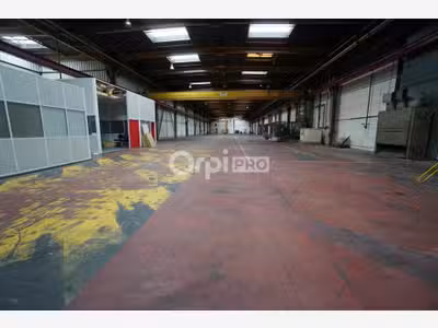 A louer entrepôt logistique 3000m² à Longvic