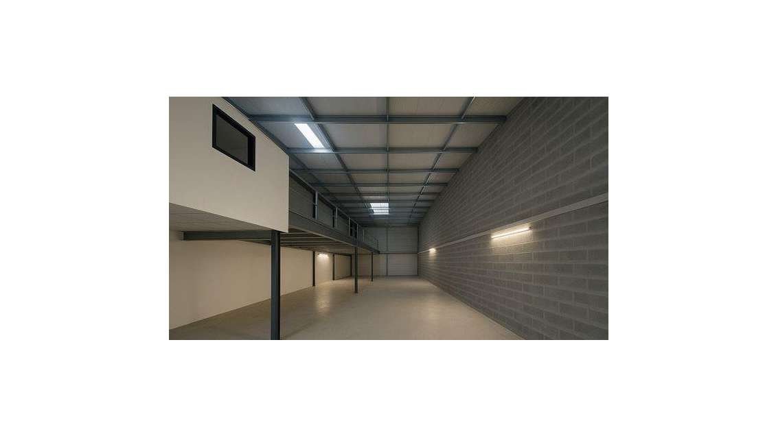 Location hangar 397m² à Mérignac zone du Phare 