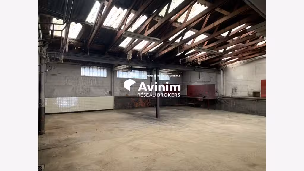 A louer atelier / dépot 245m² à Moirans