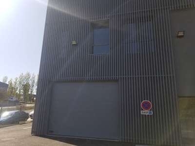 Location Locaux d'activités - Entrepôts à Montussan