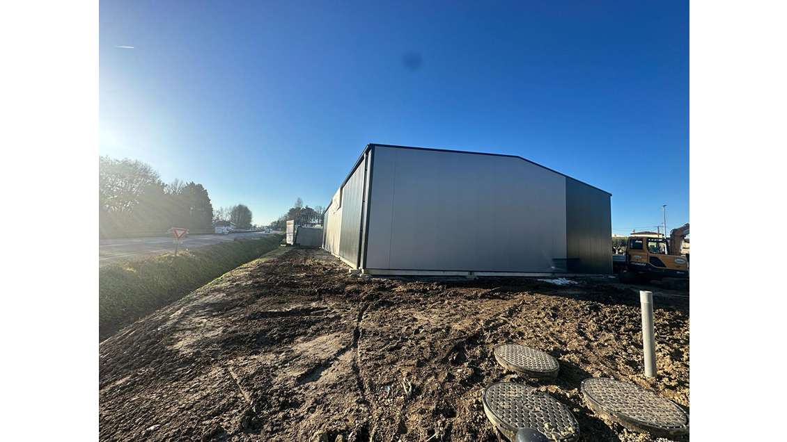 Entrepôt 170m² à louer à Montussan N89