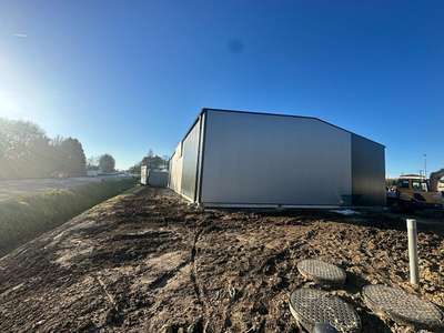 Entrepôt 170m² à louer à Montussan N89
