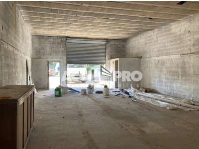 Location Locaux d'activités - Entrepôts à Perpignan