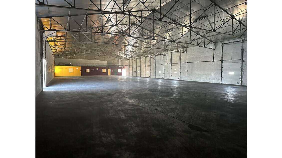 A louer local stockage 1000m² à Portes-lès-Valence