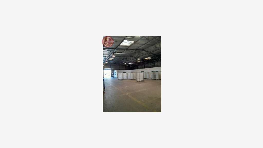 Location entrepôt 577m² à Portet sur Garonne