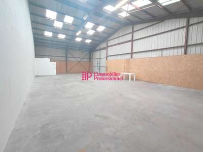A louer entrepôt 192m² proche grands axes àQuimper