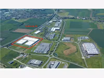 À louer entrepôts à partir de 4656m² Raillencourt