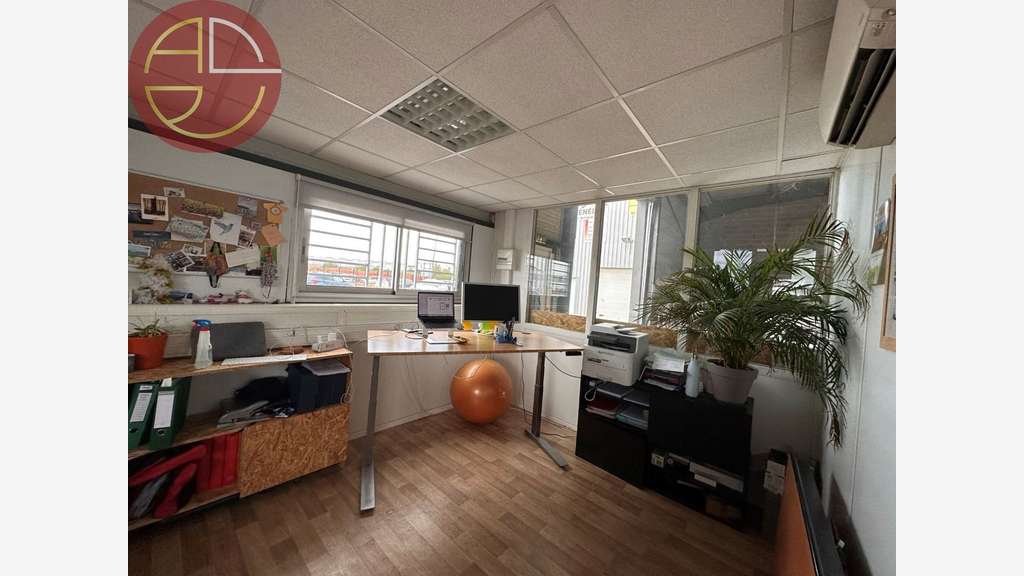 Location entrepôt 275m² à Tournefeuille