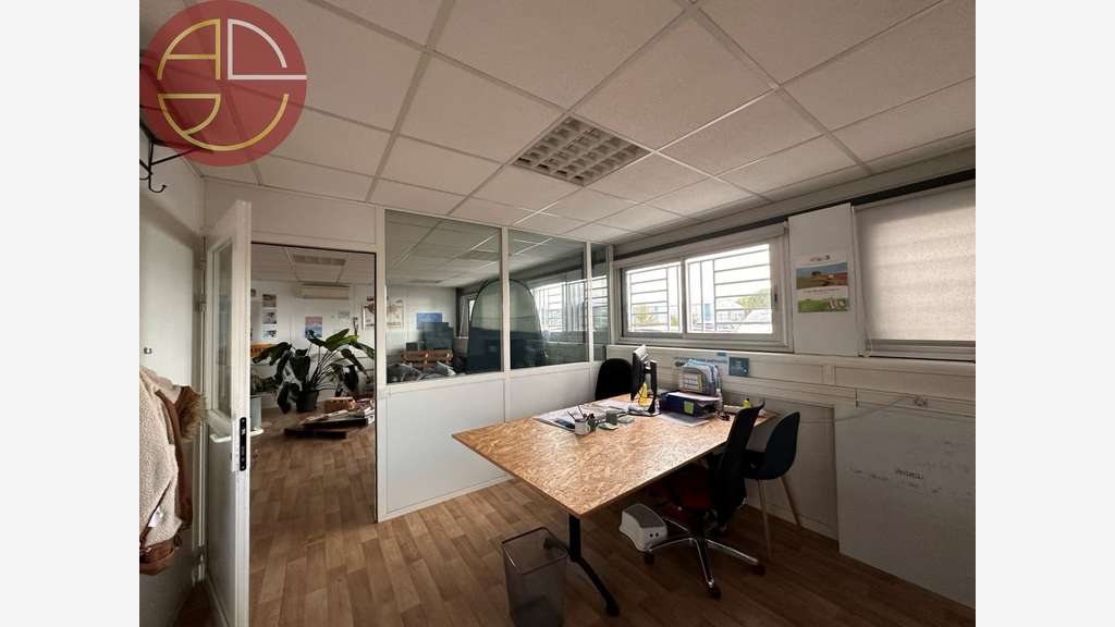 Location entrepôt 275m² à Tournefeuille