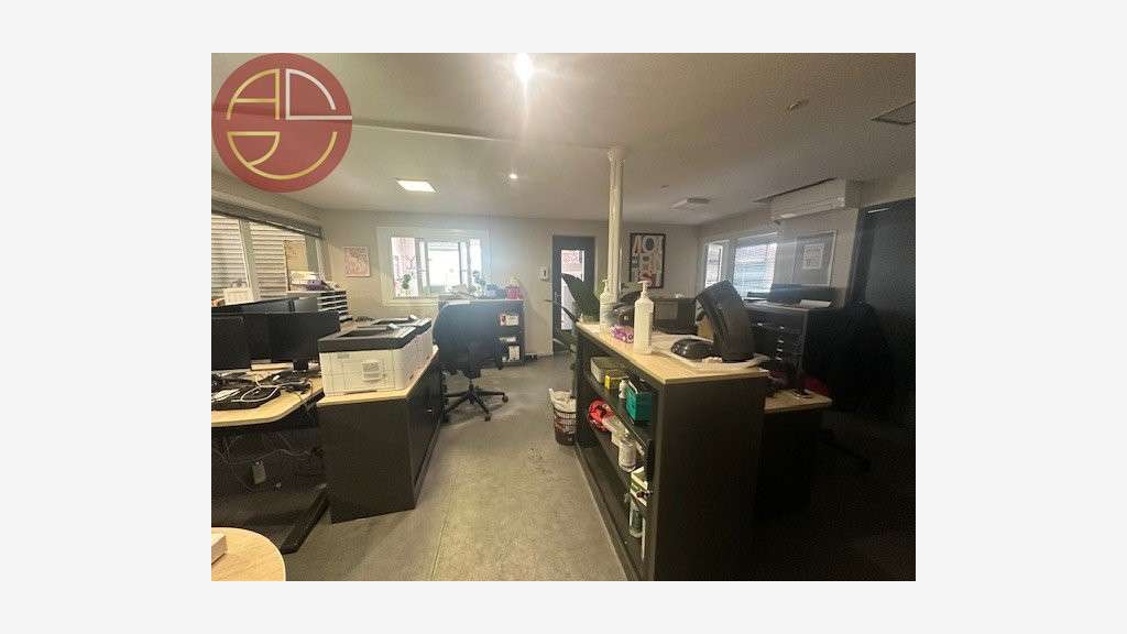 A louer entrepôt 1455m² à Toulouse Zone Thibaud