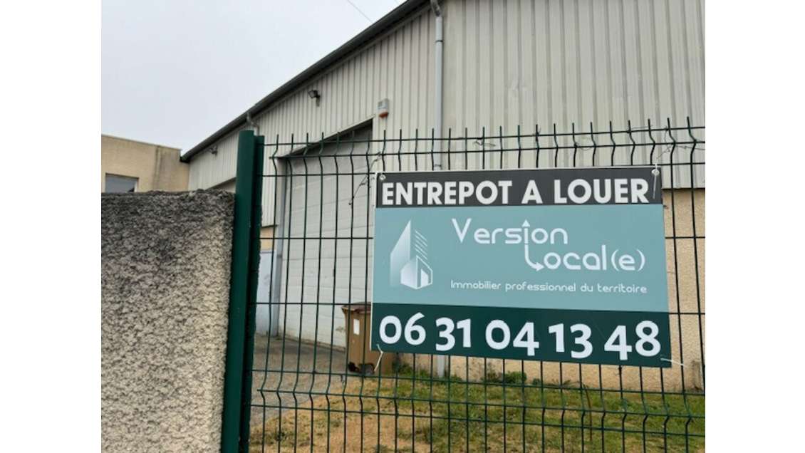 A louer entrepôt 250m² à Villefranche-sur-Saône