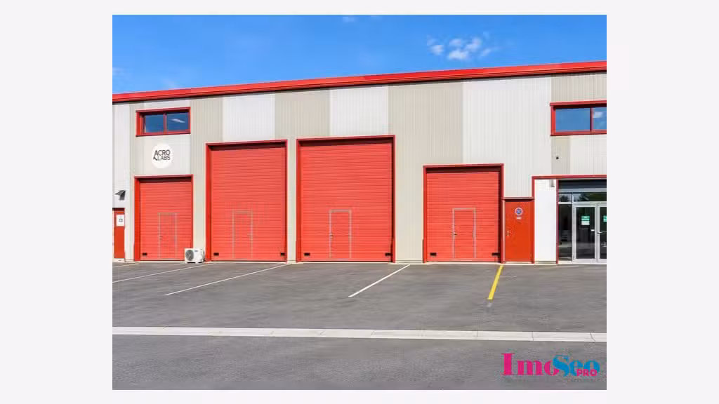 Entrepôt 100m² à louer St-Pée-sur-Nivelle Lizardia