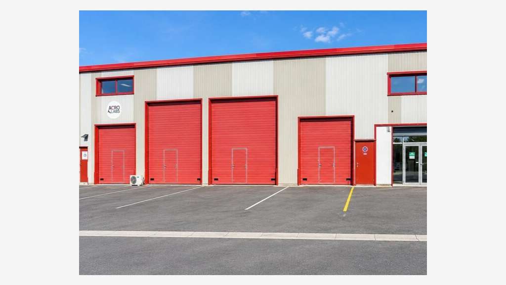 Entrepôt 100m² à louer St-Pée-sur-Nivelle Lizardia