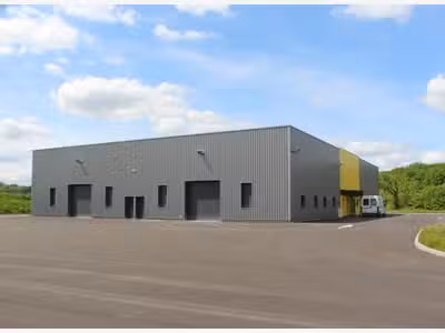 Location entrepôt 600m² à Delle ZAC des Chauffours