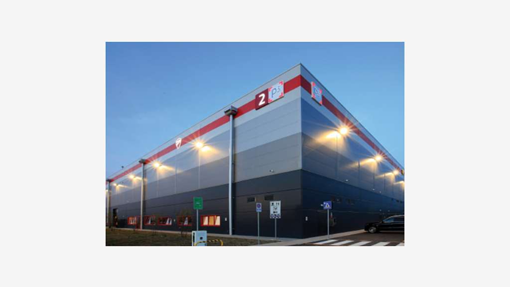 4 entrepôts logistiques louer à Laon