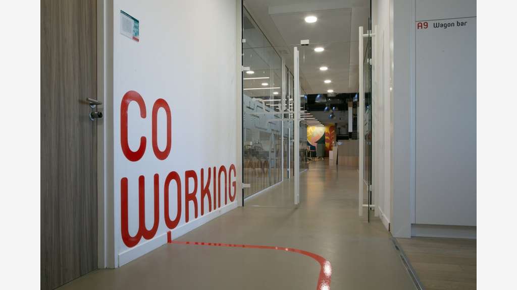 À louer espaces de coworking de 100m² à Carpentras