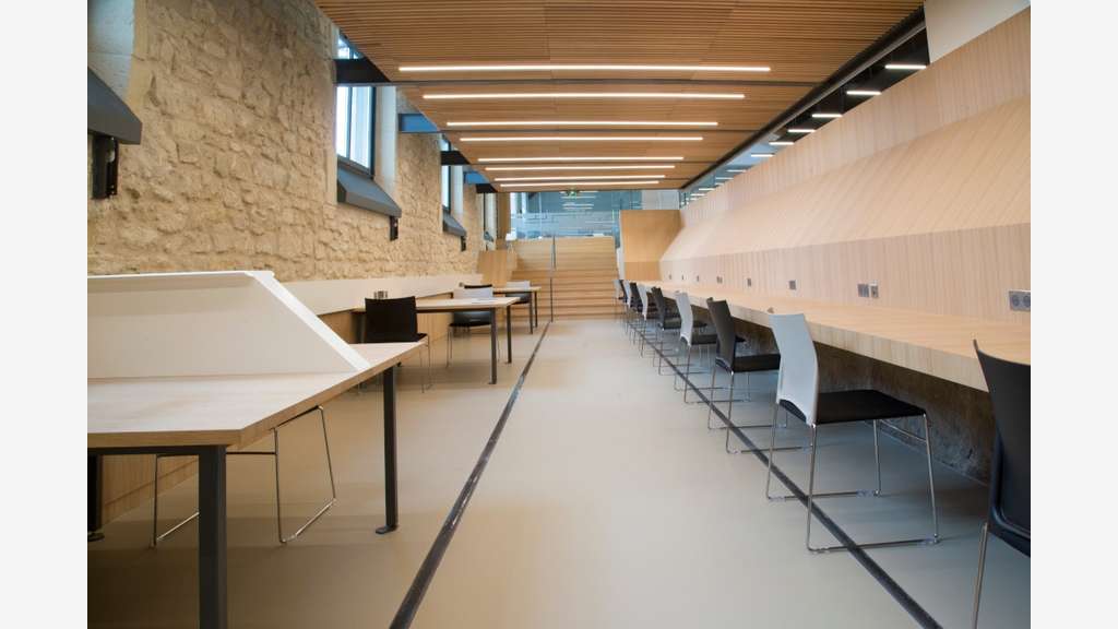 À louer espaces de coworking de 100m² à Carpentras