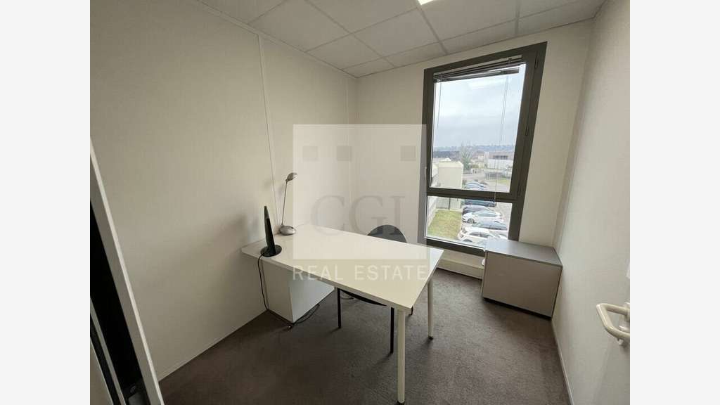 Bureaux 90m² excellent état à louer Francheville