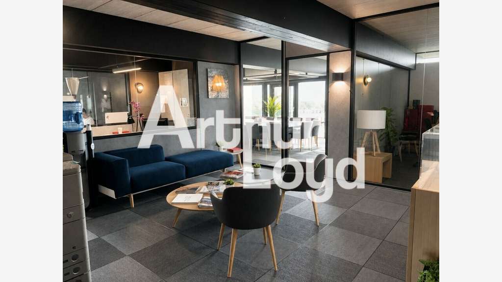 Bureaux premium à proximité des axes autoroutiers