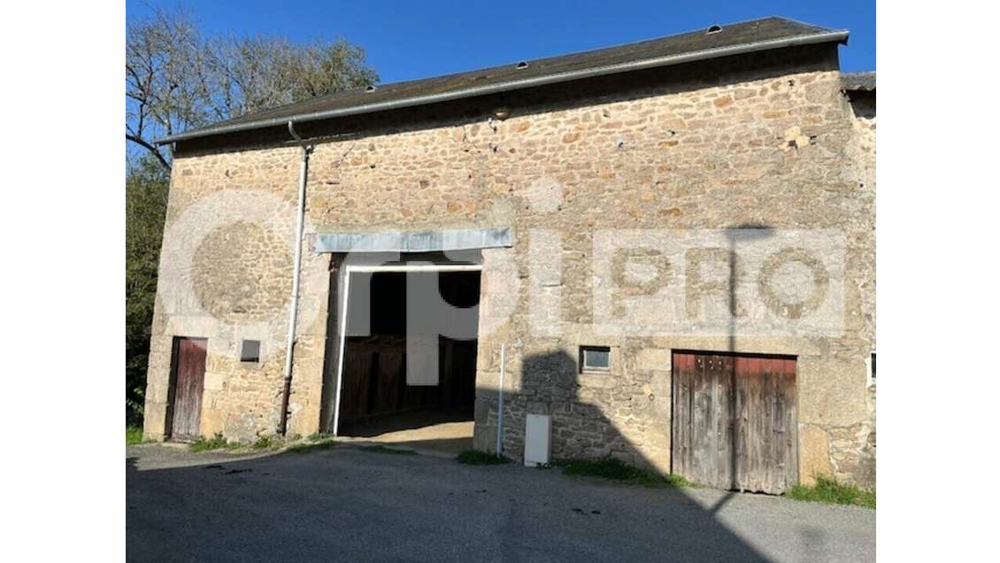 A louer granges 73m² à Bessines-sur-Gartempe